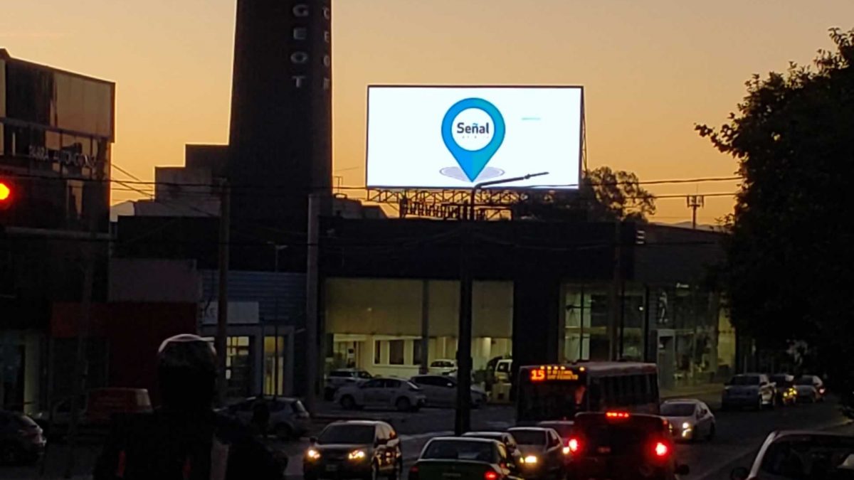 La superioridad estratégica del OOH/DOOH en Córdoba: más allá de la publicidad