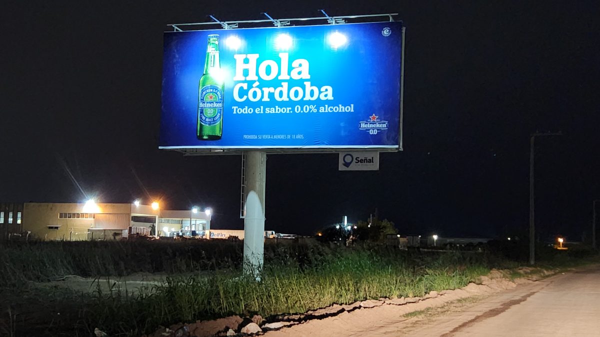 Tipos de formatos de publicidad exterior en Córdoba y cómo elegir el ideal para tu marca - Señal - Braver - 7 Sentidos - Colosal - Grupo Renella - MAD - Grupo Rem