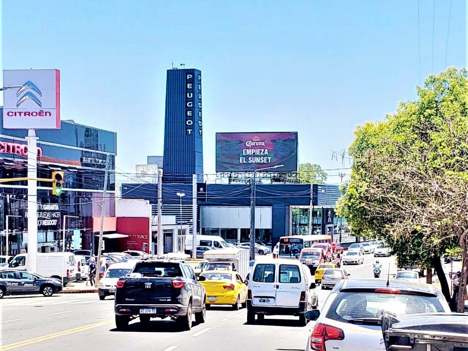 Publicidad en pantallas LED en Villa María: impacto y resultados con Señal Vía Pública