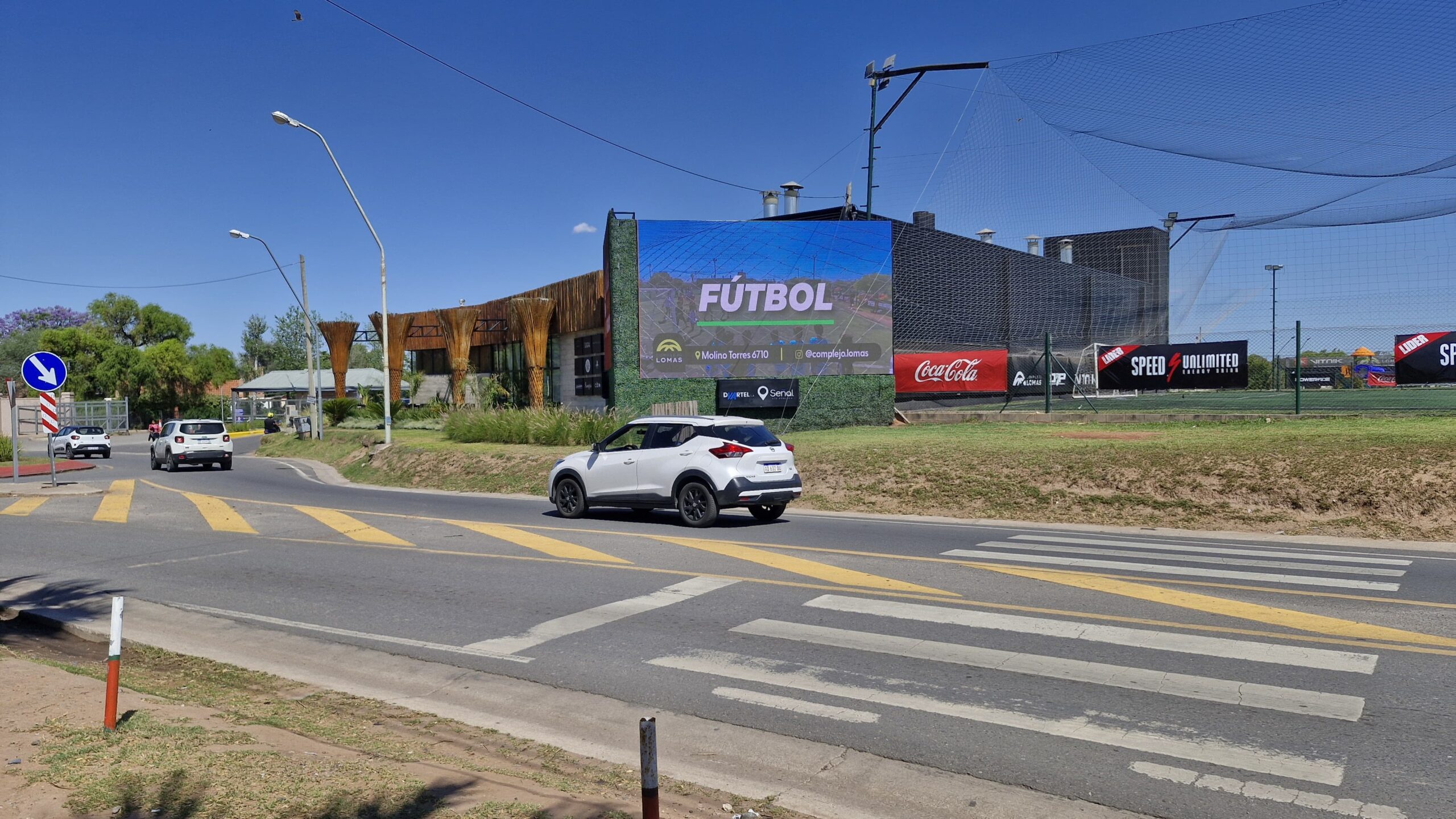 Pantalla LED Intercountries